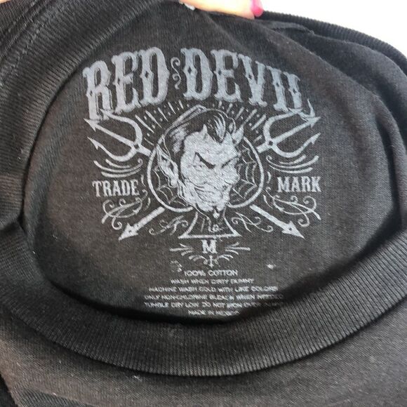 RED DEVIL CLOTHING Dead Man Tee size Medium - Picture 6 of 6